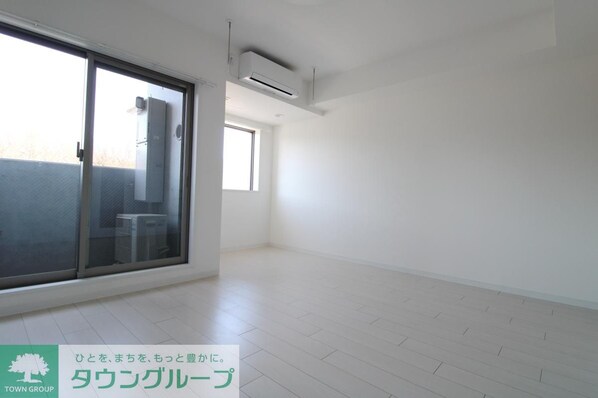 Beverly Homes 赤塚公園IIの物件内観写真